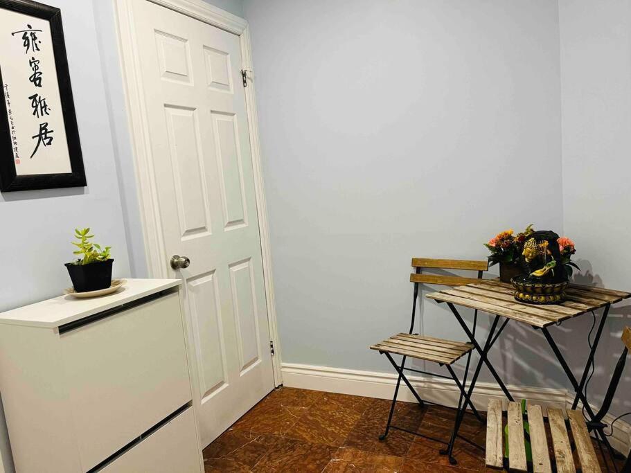 Emily'S Charming House Villa Brossard Exterior foto
